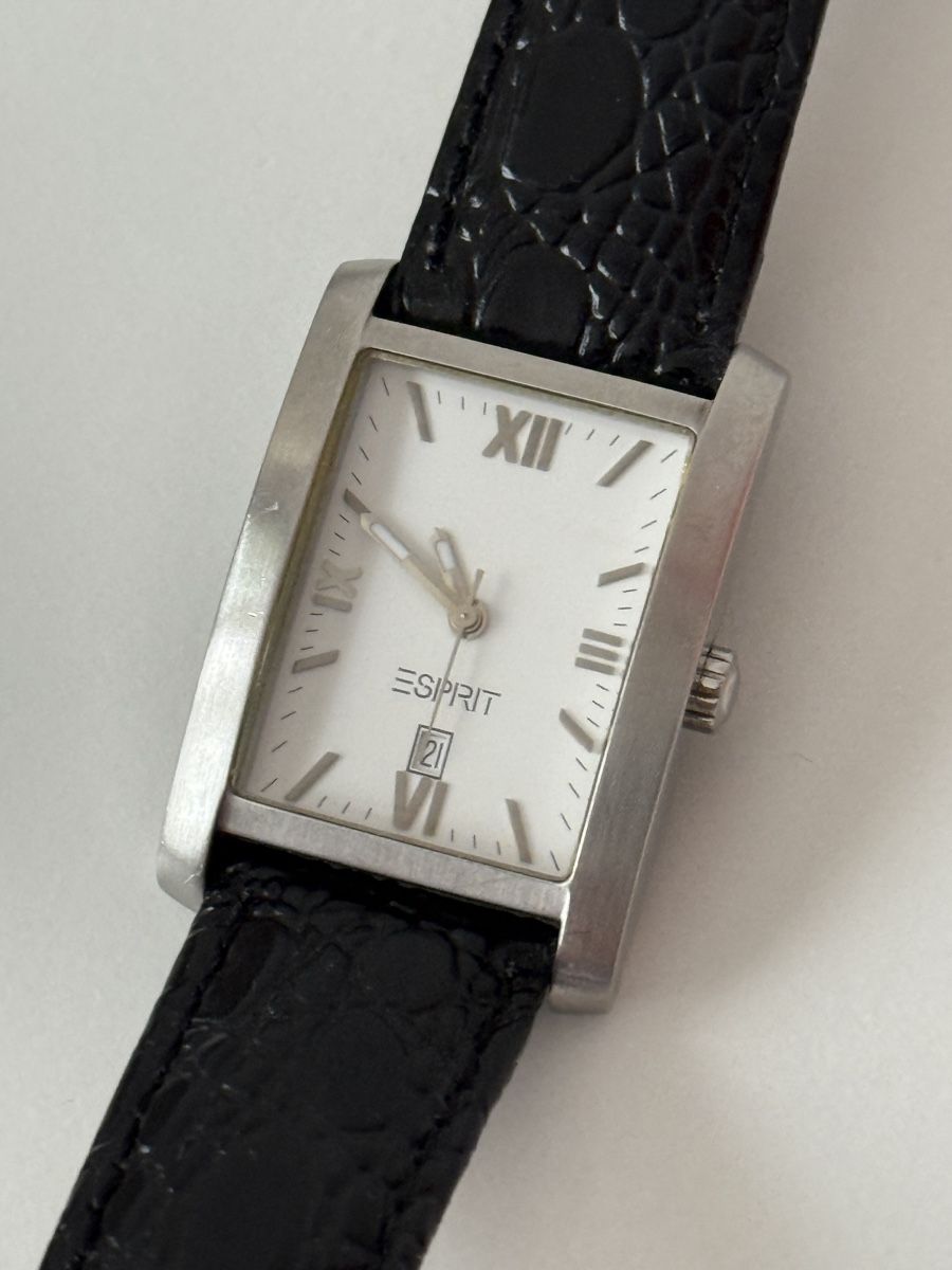 Esprit Uhren: Esprit Leder Armbanduhr – Gebraucht aus Goldach von igwhitestar 1