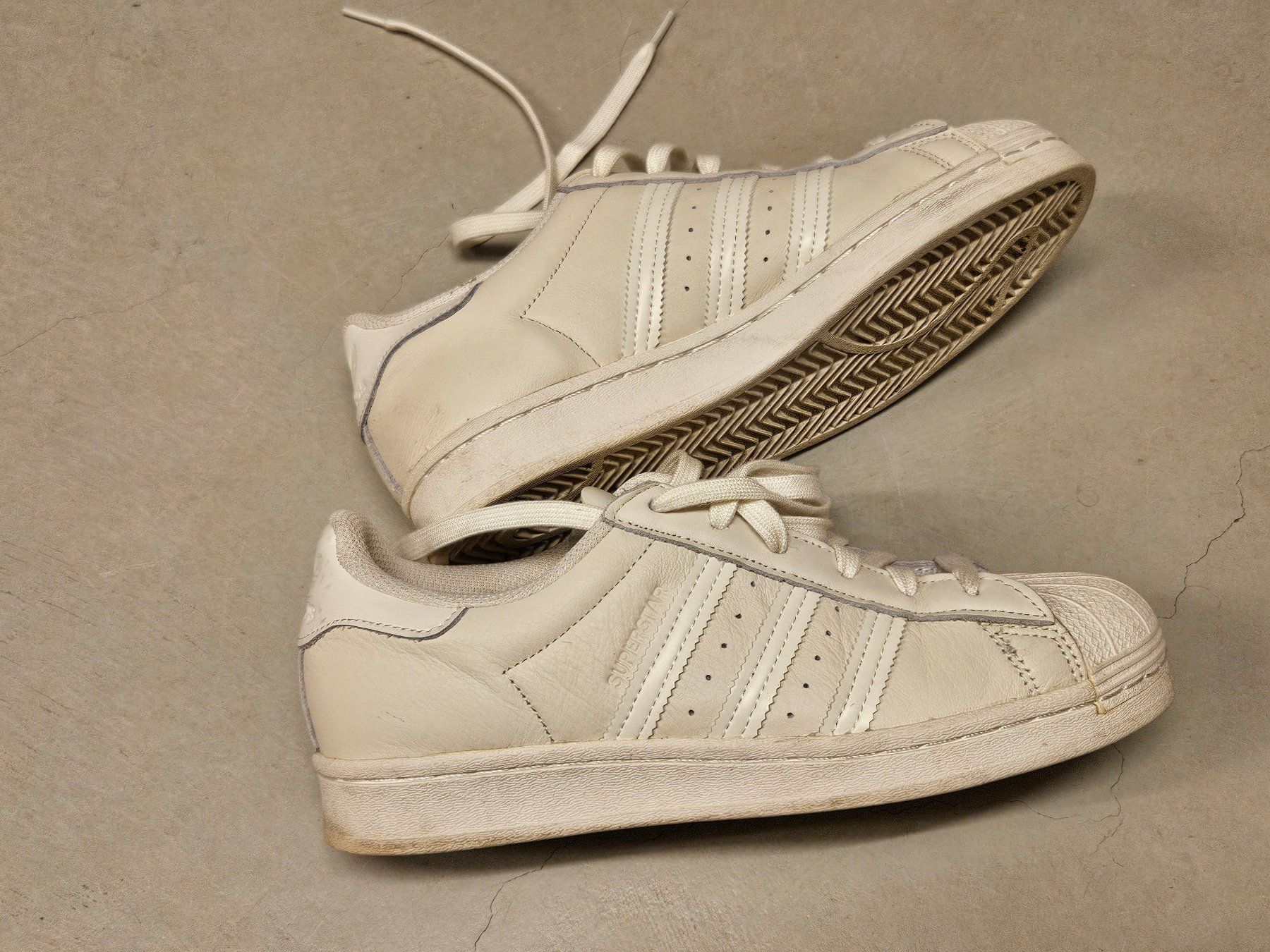 Adidas Scarpe da donna: Adidas Superstar Grösse 38 – Usato da Frauenfeld venduto da Heren_67