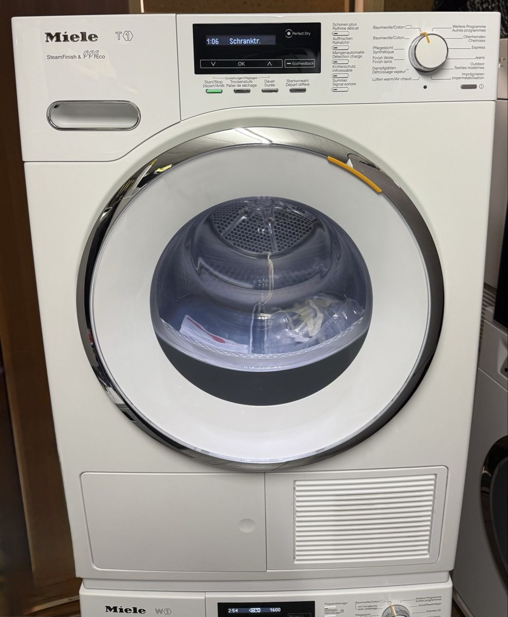 Miele Lavatrici: Miele Waschturm 8Kg A+++ – Usato da Kilchberg ZH venduto da Rei_9 7