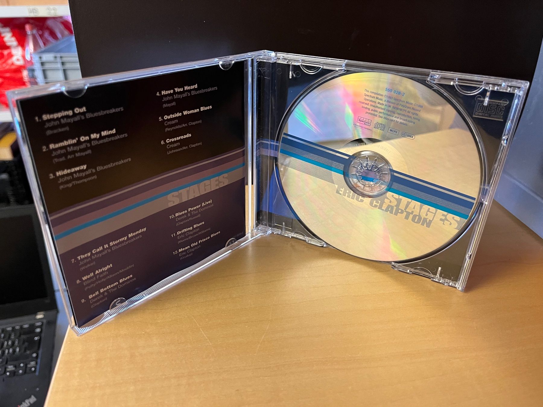CD: Eric Clapton - Stages - HJ42B – Usato da Küsnacht ZH venduto da swisssales.net 2