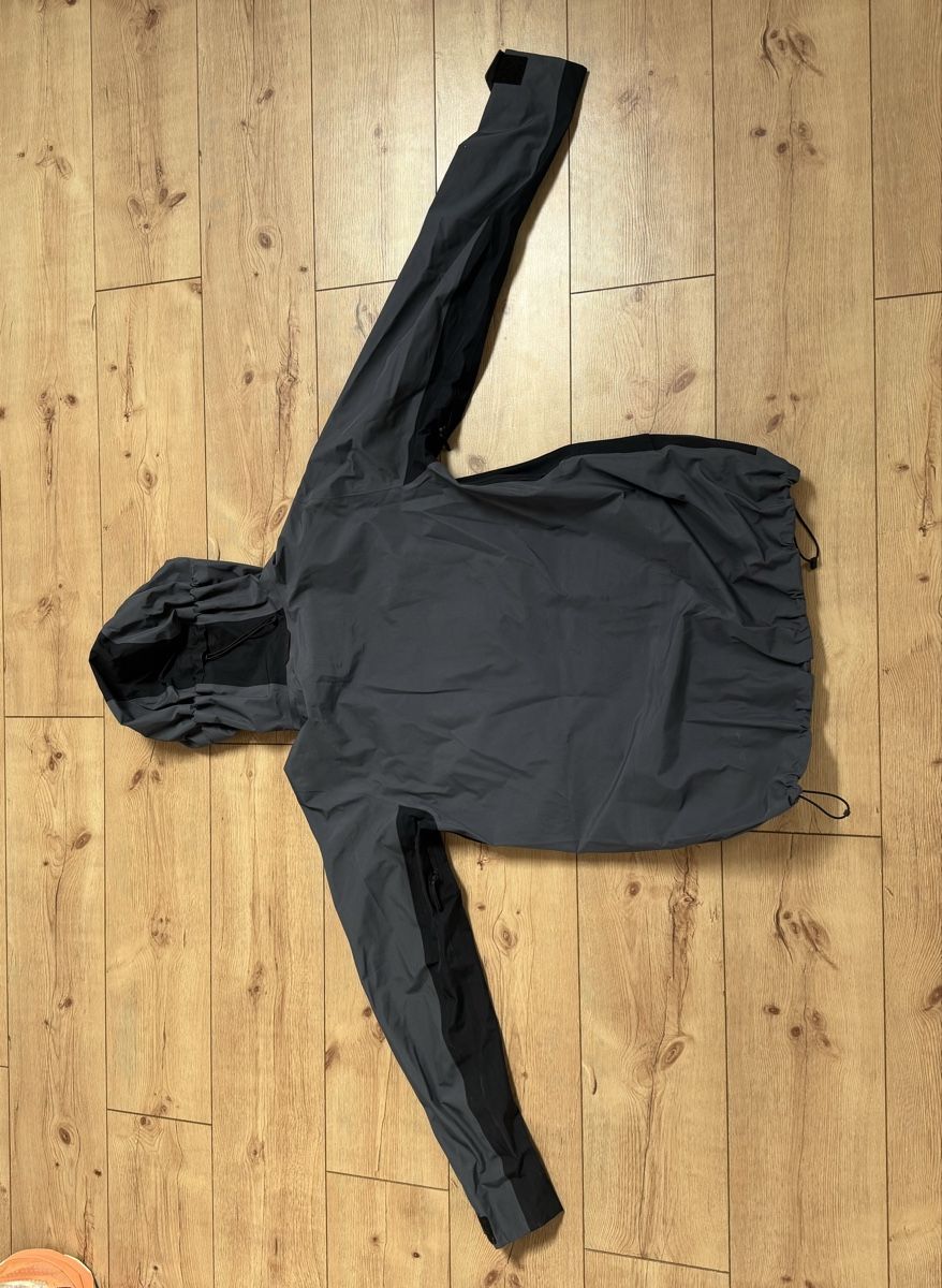 Peak Performance Kleiderpakete: Ensemble de ski Peak Performance bleu marine – Gebraucht aus La Neuveville von camidubois 3