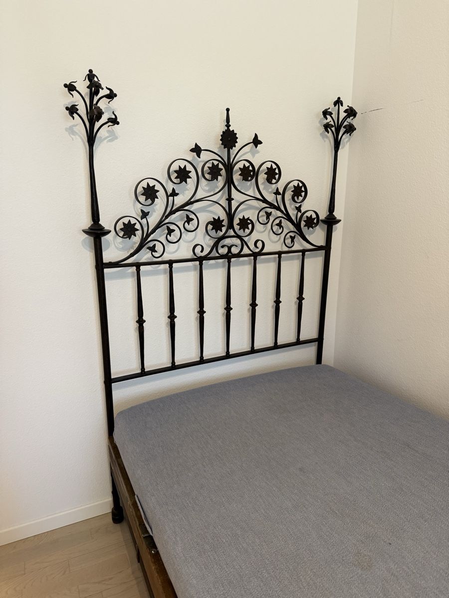 Betten: Antikes Jugendstil-Gusseisenbett - Komplett & Top! – Gebraucht aus Zürich von Topfamily 7