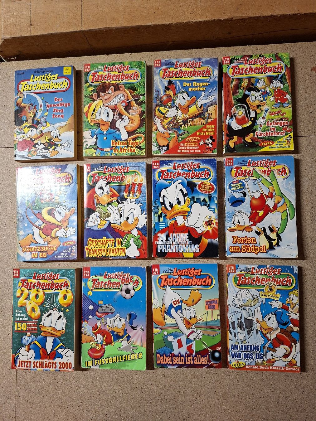 Fumetti: 12 lustige Taschenbücher – Usato da Büsserach venduto da Grenzstein