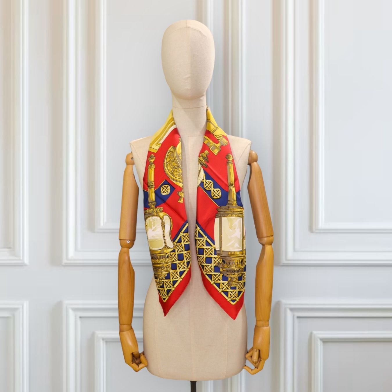 Hermès Foulard & Sciarpe: Hermès Carré "Feux de route" – Usato da Binningen venduto da Designerlabels 2