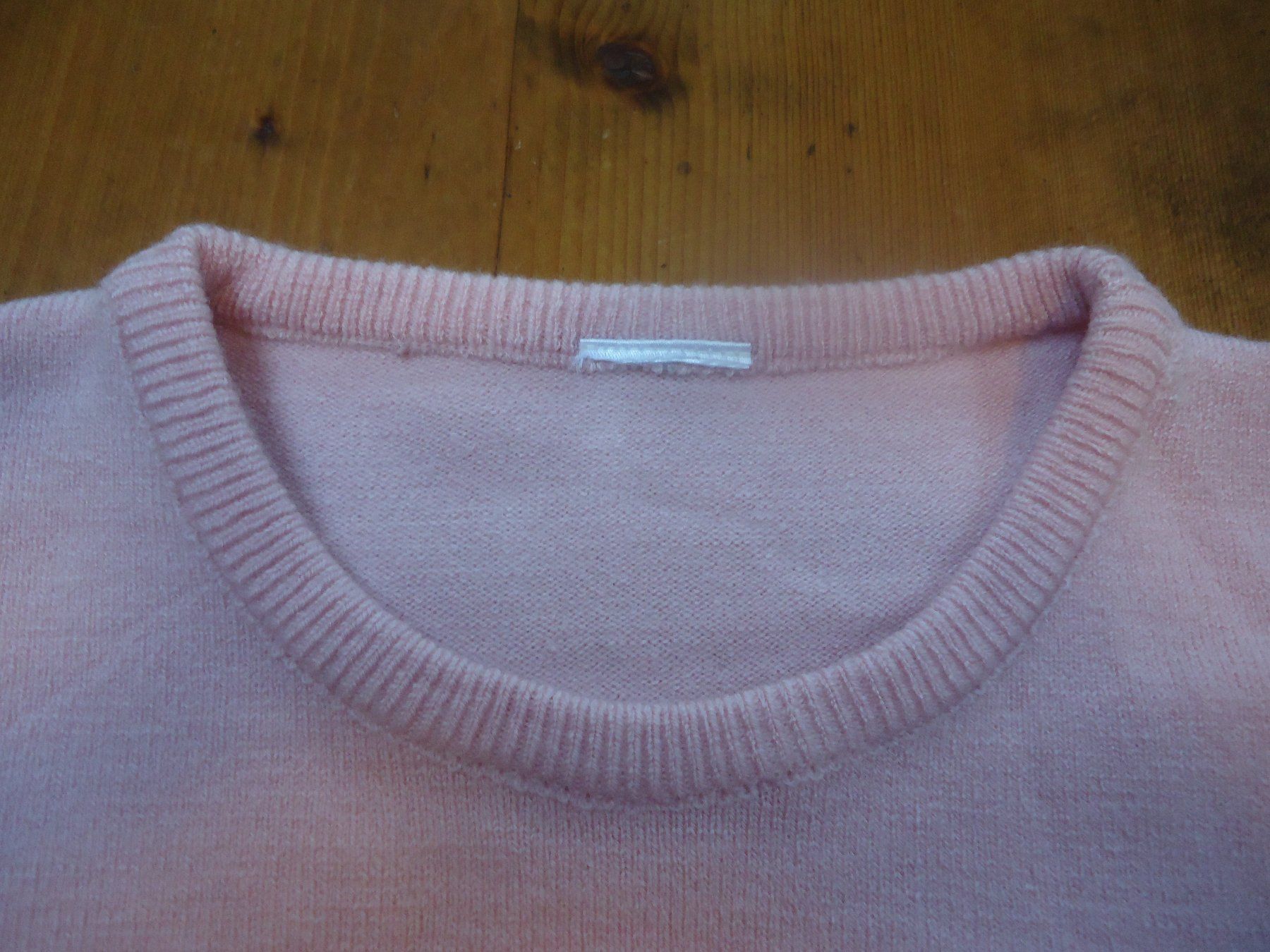 Pullover & Sweatshirts: Pull femme en maille rose - 46 – Gebraucht aus Vessy von mafabe 2