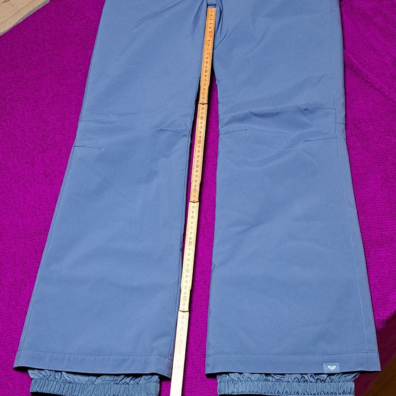 Roxy Pantaloni: Roxy Skihose – Nuovo (secondo la descrizione) da Zollikofen venduto da selanaj 1