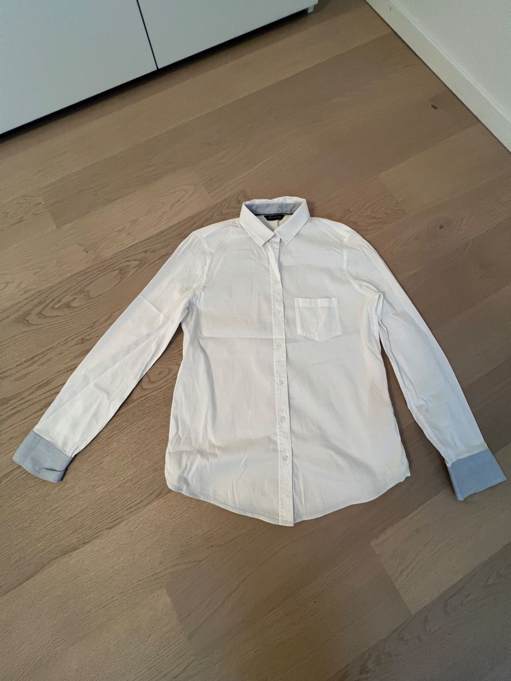Massimo Dutti Camicette: Damenhemd/Bluse in weiss von Massimo Dutti, Gr. 36 – Usato da Winterthur venduto da mic_l98y