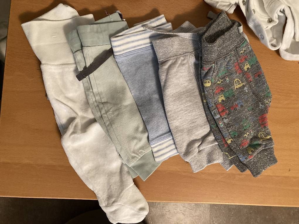 Lotti & Set di vestiti: Kinderkleider Paket Gr. 50 – Usato da Wettingen venduto da and_g5rx 3
