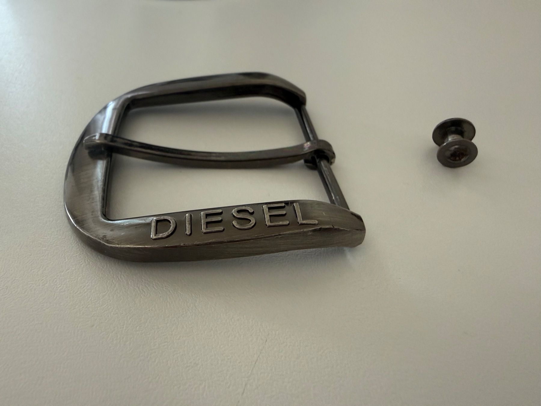 Fibbie per cinture: Gürtelschnalle Diesel – Usato da Altendorf venduto da Elenaneagu22