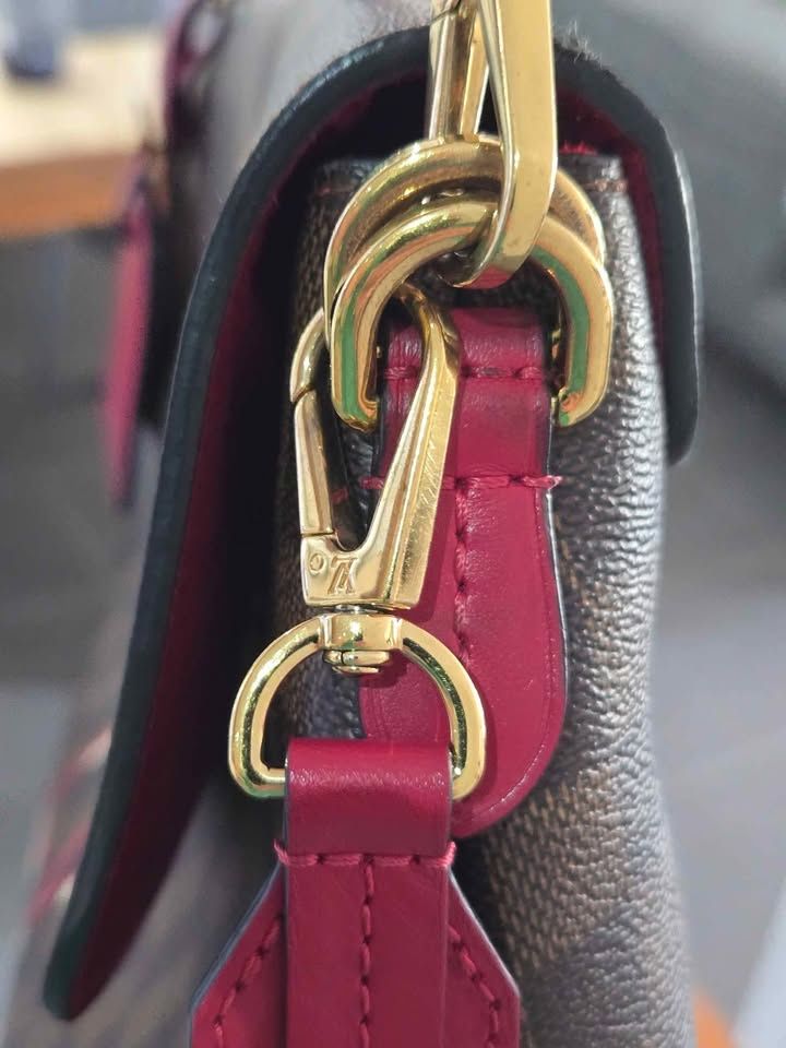 Louis Vuitton Taschen: Sac Louis Vuitton Beaubourg MM – Gebraucht aus Valeyres-sous-Rances von gegg 5
