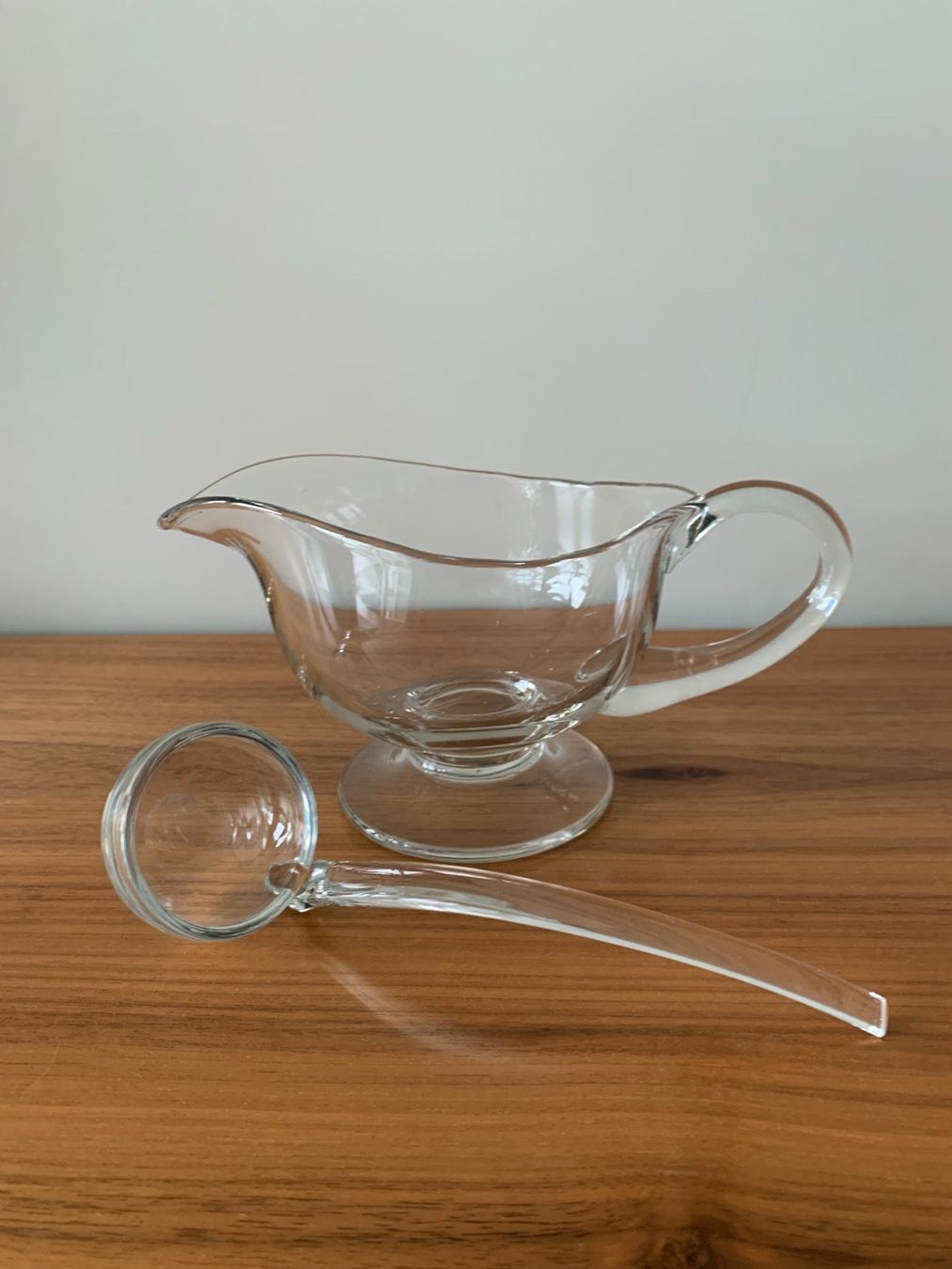 Coupes: Saucier Glas mit Glaslöffel, nie benutzt – D'occasion à Laax GR par wil_66wq