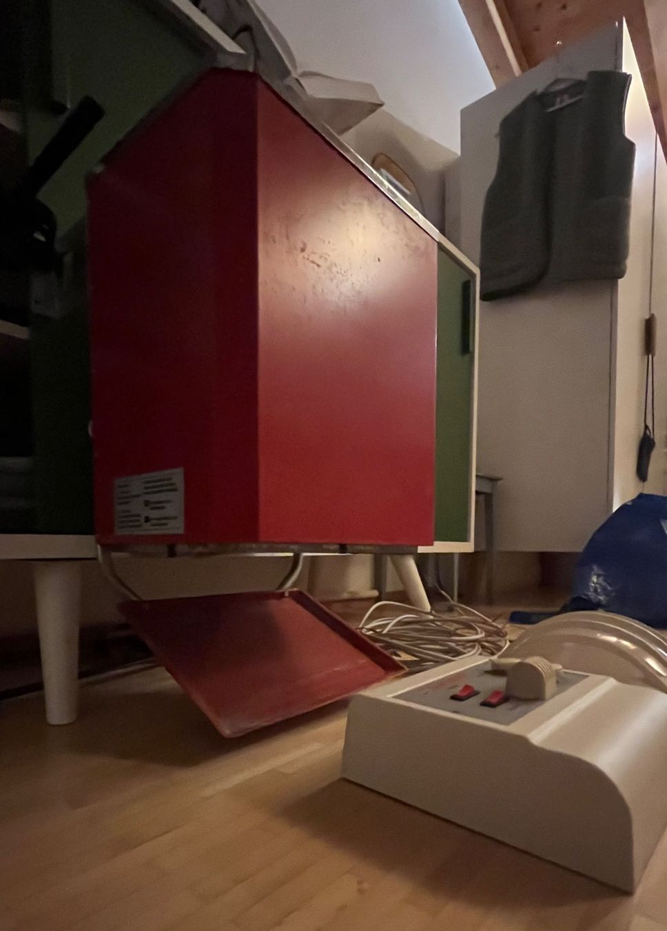 Sauna & Accessori: Saunaoffe mit Steuerung und Lampe – Usato da Chur venduto da msp_bh8v