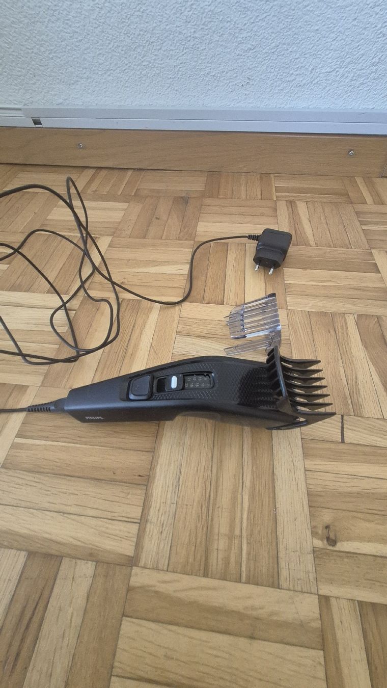 Philips Taglio: PHILIPS Haarschneider 3000 Series gebraucht – Usato da oensingen venduto da avalon013 3