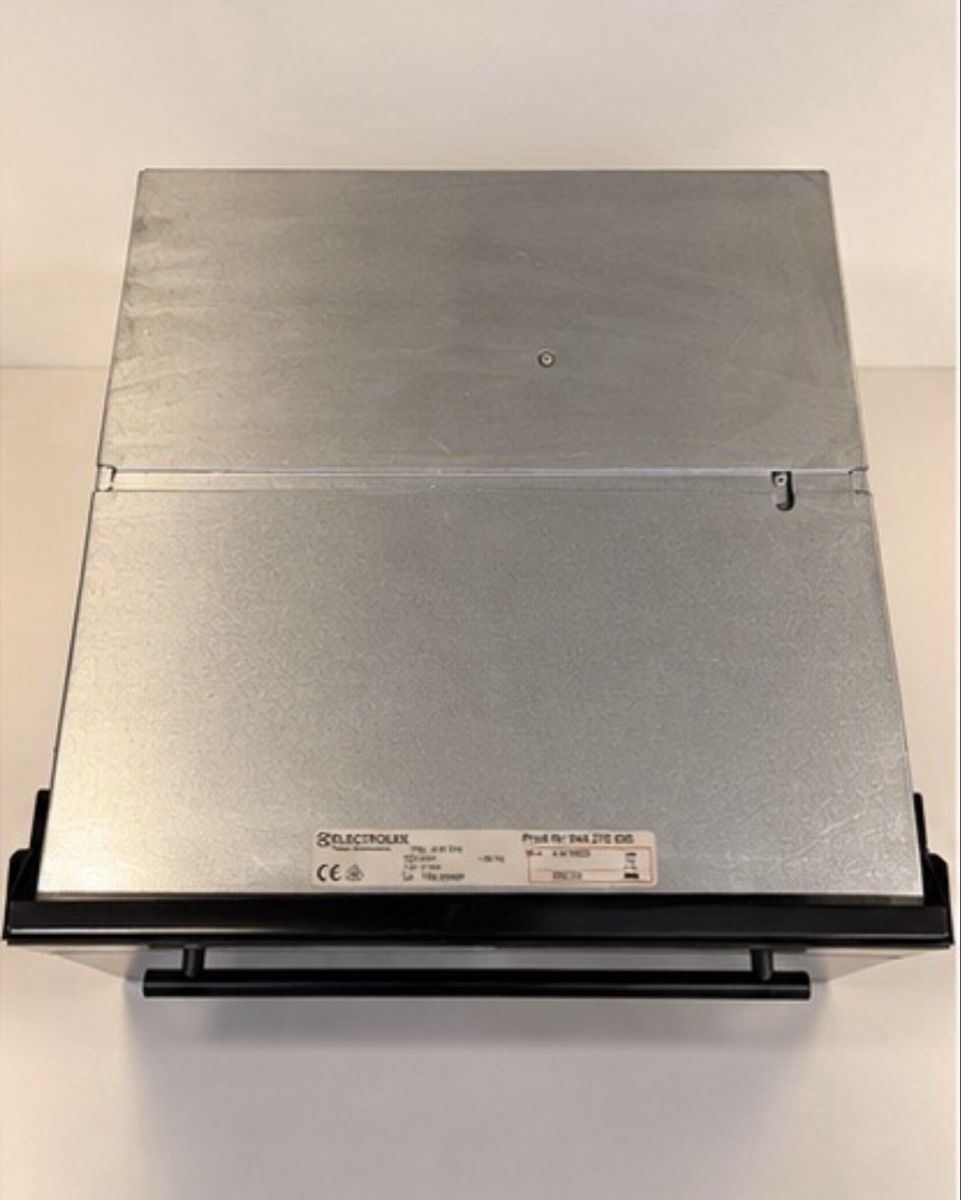 Electrolux Forni: Electrolux Kompaktbackofen EBCGL9 Einbaugerät schwarz – Usato da Bern venduto da erd_ml82 3