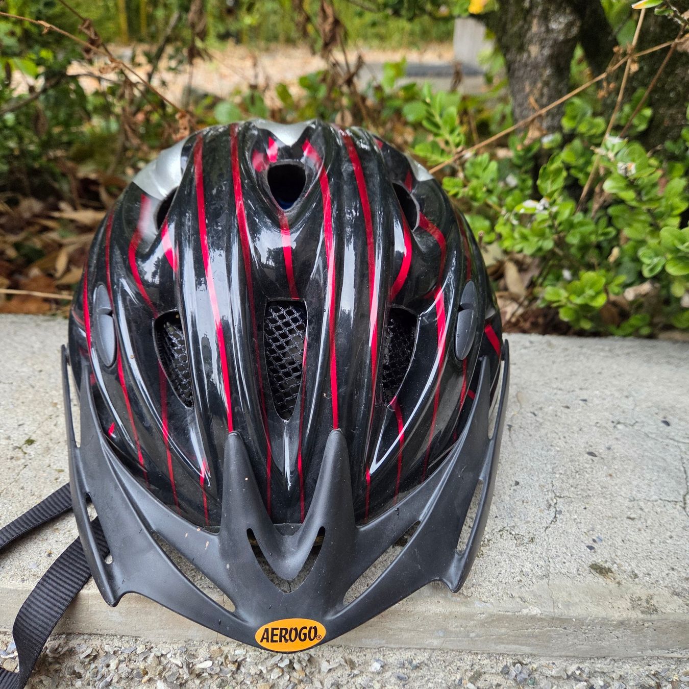 Helme: Casque à velos – Gebraucht aus Conches von mrp_qpt5 2