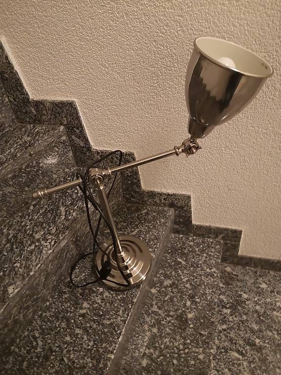 Lampade: Tischlampe  – Usato da Basel venduto da del_rjb8 4