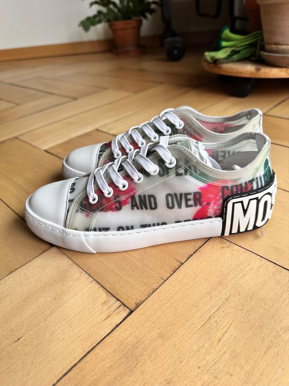 Moschino Scarpe da donna: Original Moschino Transparent Effect Sneaker Neu Gr. 38 – Nuovo e nell'imballaggio originale da Zürich venduto da kay_w266 1