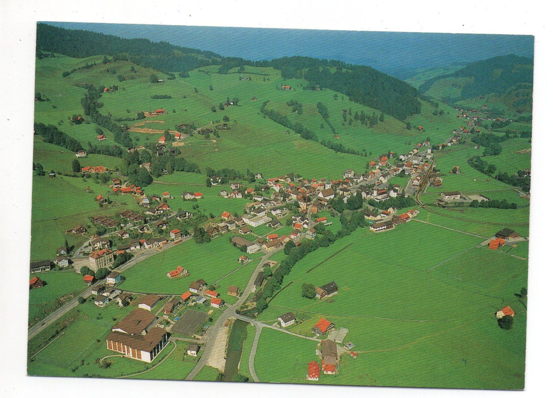 Cartoline postali: URNÄSCH Flugaufnahme – Usato da Jona venduto da philajona