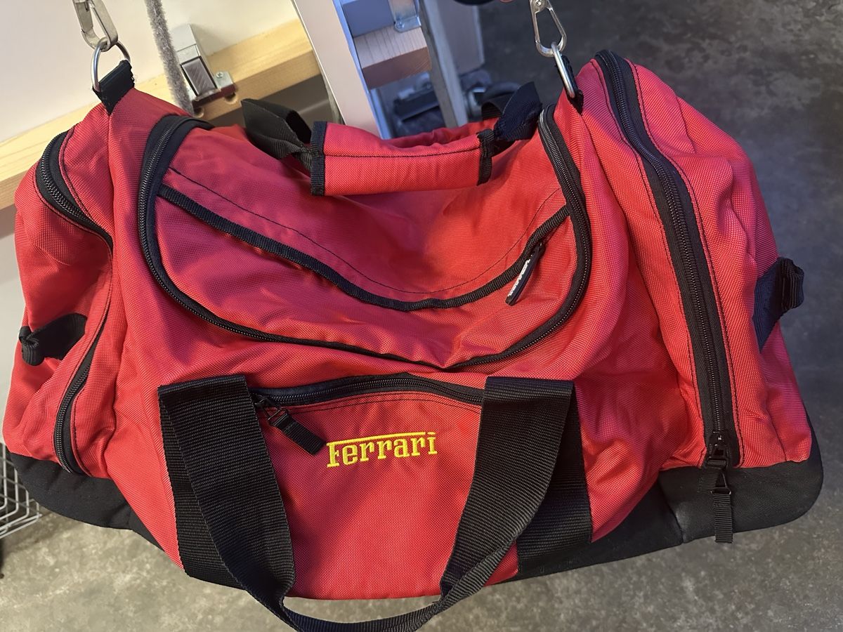Ferrari Borse: Ferrari Reisetasche wenig gebraucht – Usato da Sevelen venduto da Stopglobal. 1