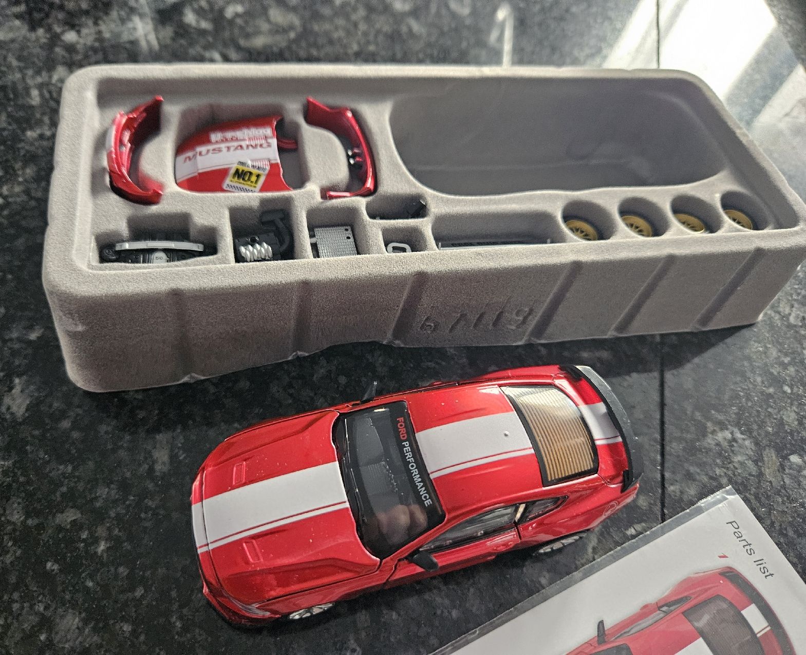 Ford Modellini d'auto: Ford Mustang GT 1:42 – Nuovo e nell'imballaggio originale da Kaiseraugst venduto da Carkos 1