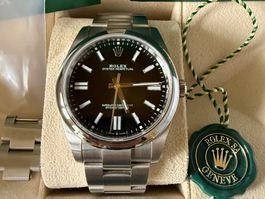 Rolex Oyster Perpetual 41 | Full Set + Invoice | Warranty 28