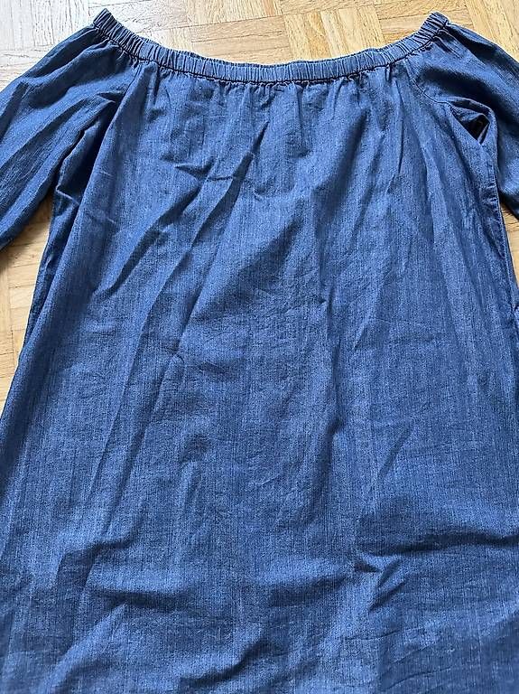 Vestiti: Jeanskleid mit Carmenausschnitt Gr. M  – Usato da Stäfa venduto da DearDarling 2