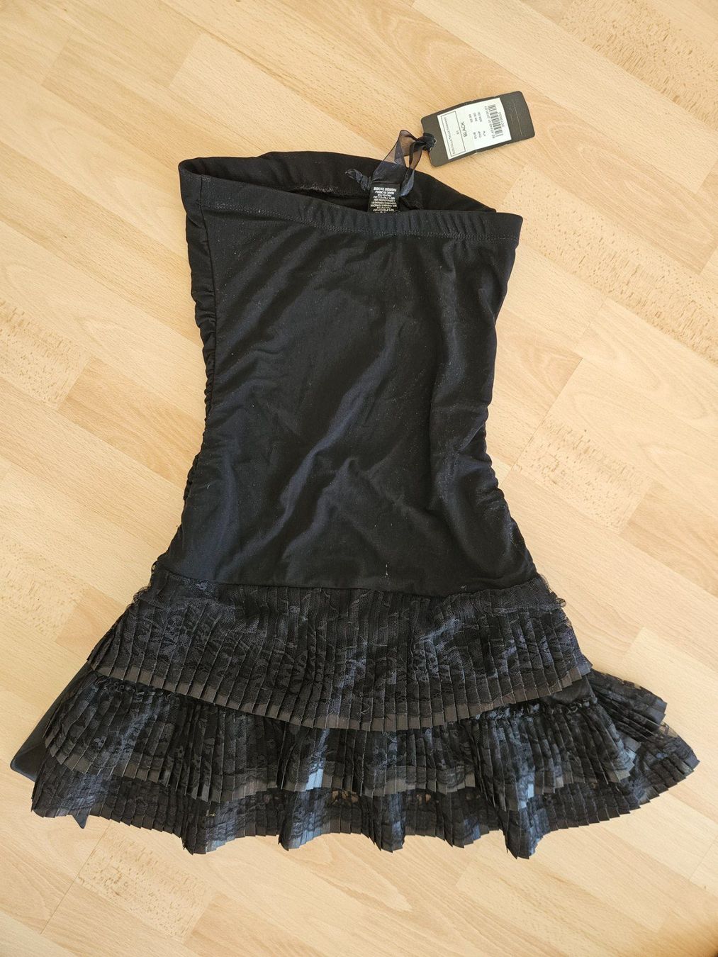 Vestiti: Kleid schwarz mit Schleife – Nuovo (secondo la descrizione) da Cham venduto da gr80 3