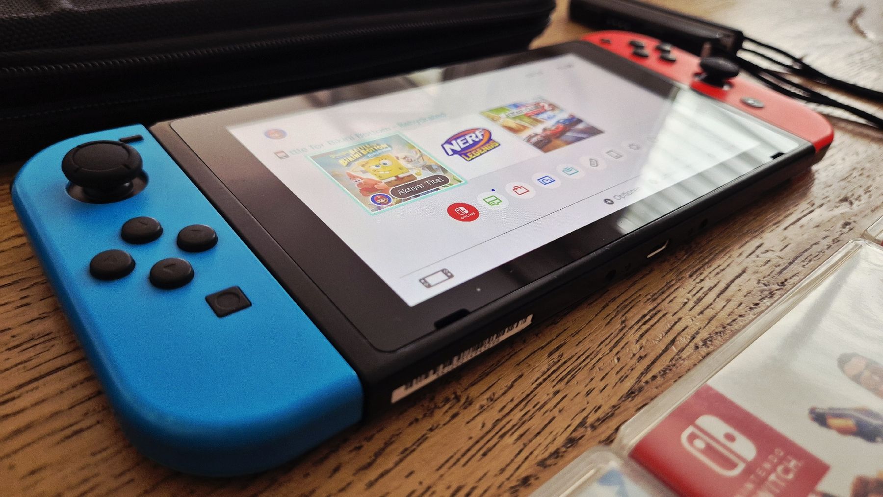 Nintendo Konsolen: Nintendo Switch V2 + 3 Spiele + Dock – Gebraucht aus Au SG von KonsoleWerk 1