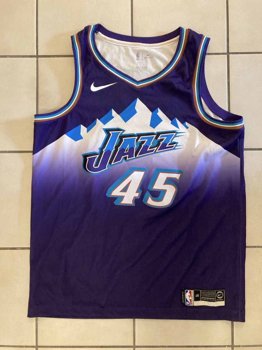 Nike Maillots de corps & Pantalons: Maillot NBA Utah Jazz - Donovan Mitchell Swingman Authentics – Neuf (Voir description) à Lausanne par Mathis28
