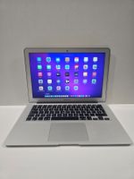 MacBook Air 13" 2017, Core i5, 8 Go Ram, Ssd 121 Go