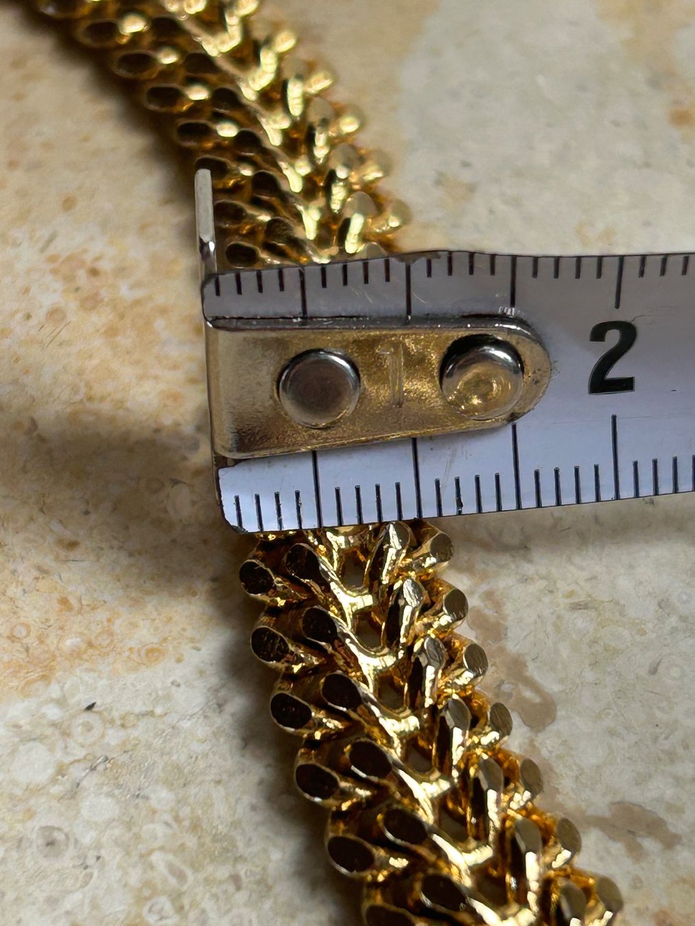 Bracciali & Braccialetti: Goldfarbenes Armband, Modeschmuck, neuwertig – Usato da Laufen venduto da belleskulptur 6