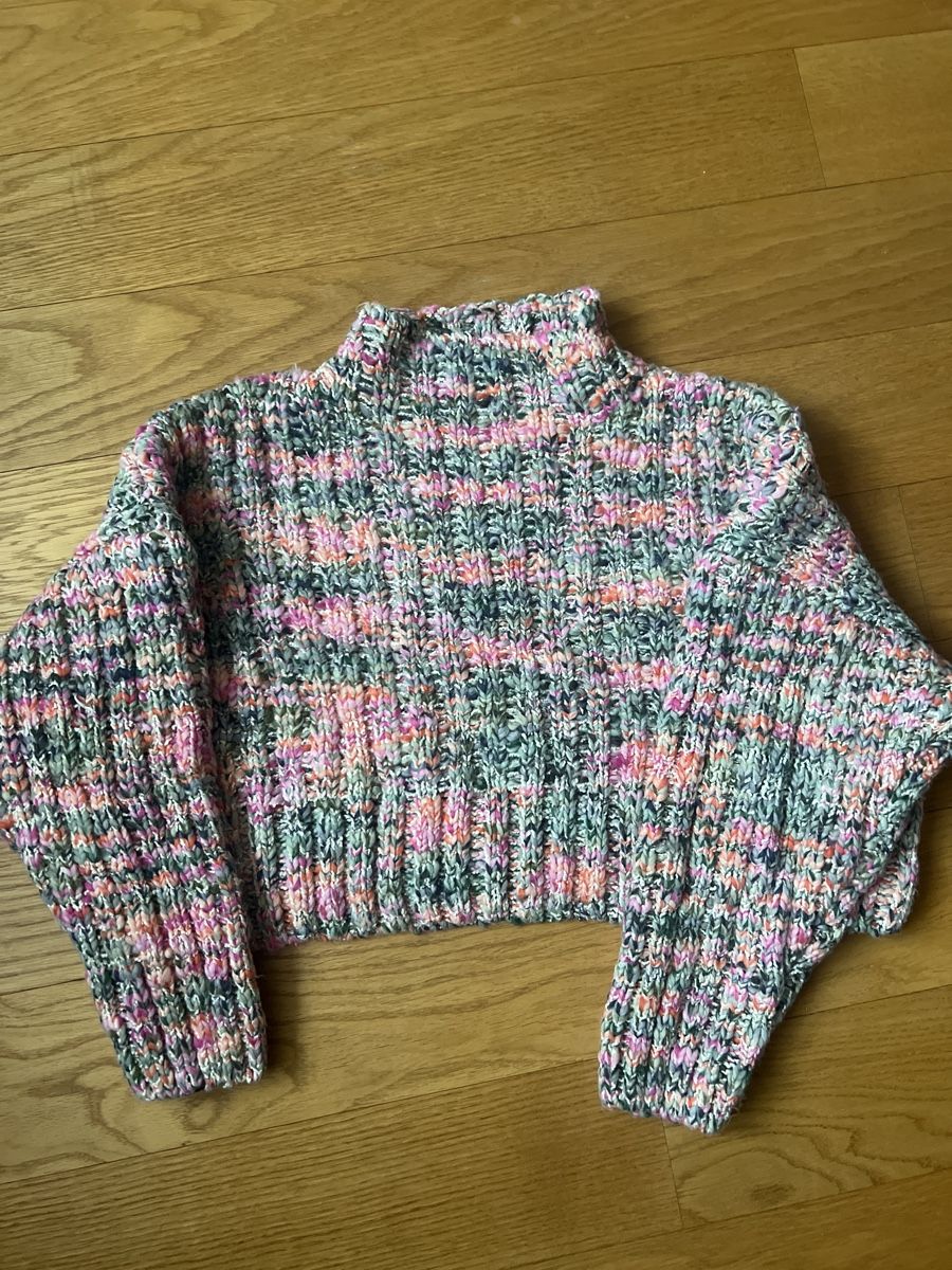 Pulls & Sweat-shirts: Gemütlicher Strickpullover, Gr. S, bunt – D'occasion à Hofstetten SO par Snowwithe555