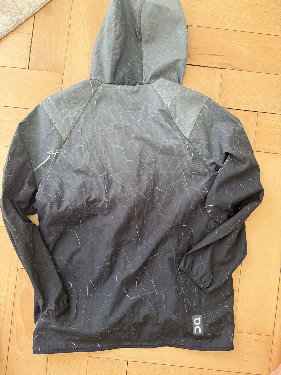 Giacche: On Jacket (L) – Usato da Bern venduto da Laufsport3000 3