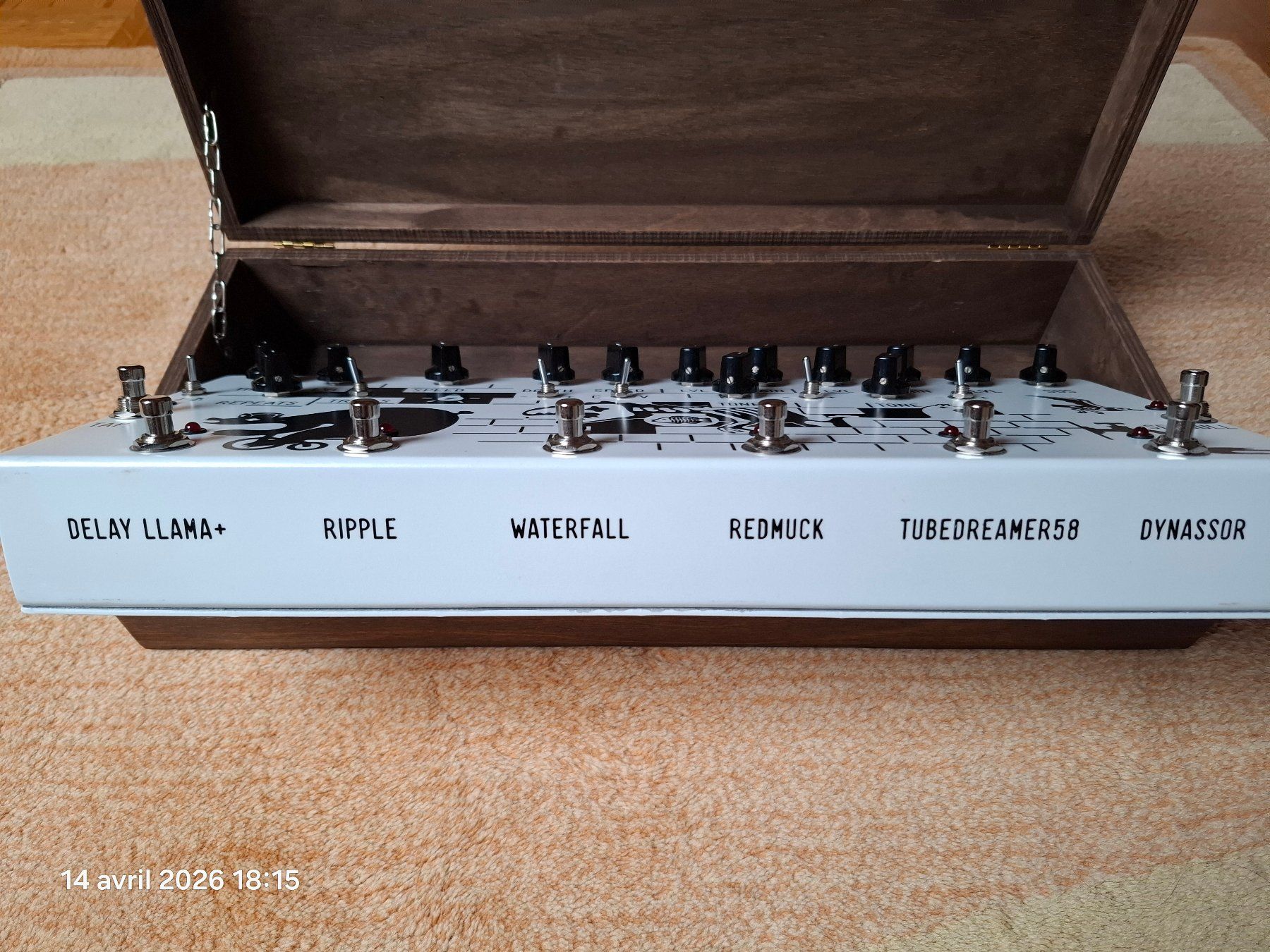 Strumenti musicali: JAM pedals Pink Flow + power supply 9V – Usato da Yverdon-les-Bains venduto da Dan00 3