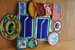 Sammlung   "patch "    12 Stück  nhl usw.. ab 10.-