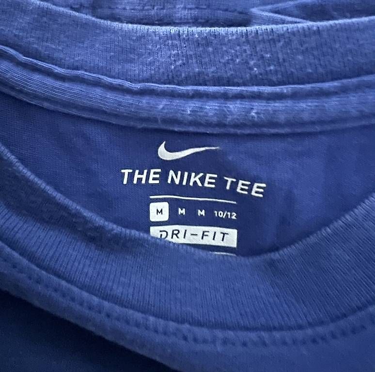 Camicie, T-shirt & Polo: T-shirt Nike 147/158 – Usato da Viganello venduto da bia_x25w 3