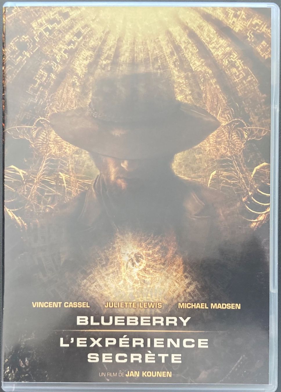 Tutti i DVDs: BLUEBERRY (L'EXPRERIENCE SECRETE) – Usato da Poliez-Pittet venduto da Newtown-Records 2