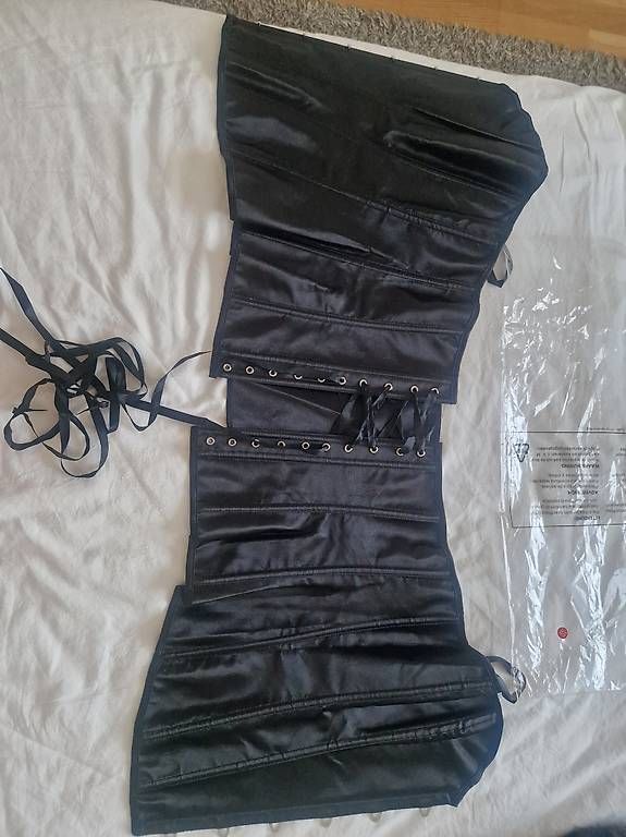 Autres dessous: Korsett XXL Plus Size – D'occasion à Bülach par Alex_Prado 3
