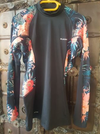 NEUWERTIGES MÄDCHEN UV-SHIRT