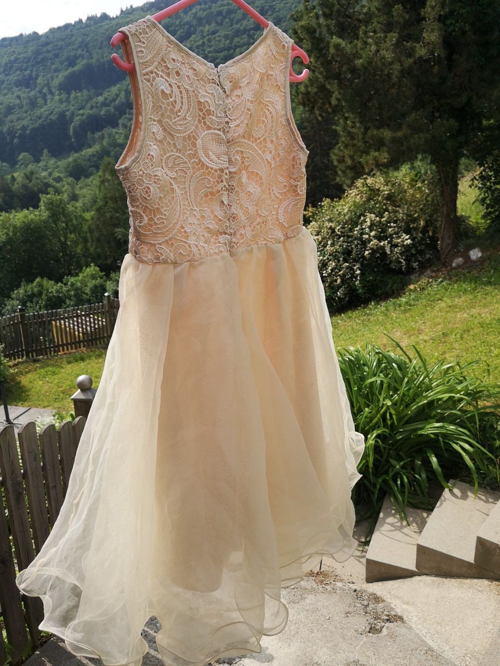 Vestiti & Gonne: Festkleid Gr. 146/152 – Usato da Grabs venduto da Margelchopf1 1