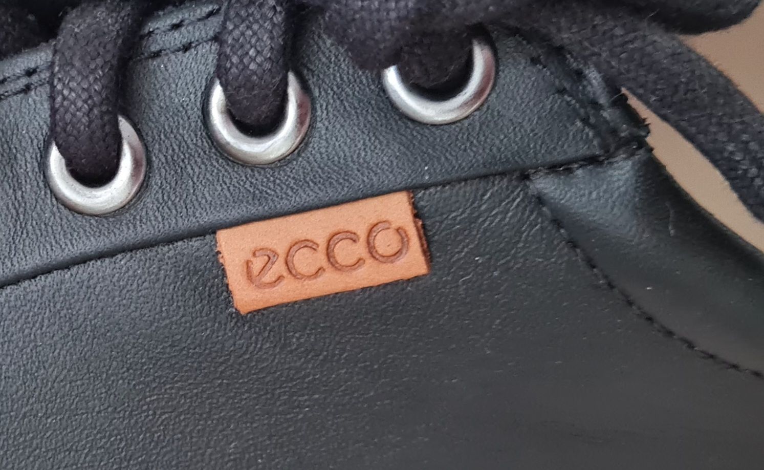 Ecco Scarpe da donna: Ledersneaker Ecco schwarz Gr. 39 – Usato da Beinwil Freiamt venduto da tafa8 2