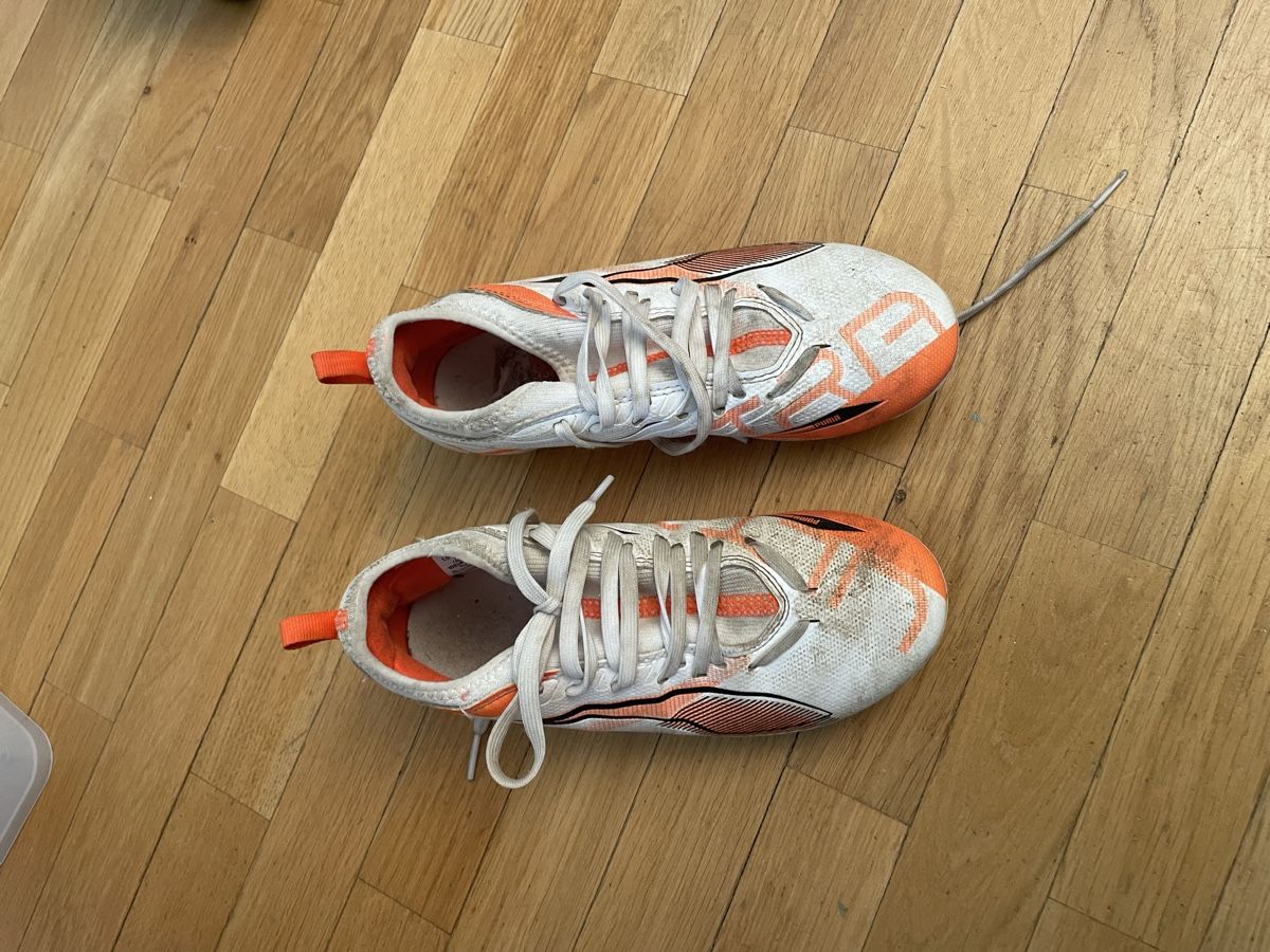 Puma Scarpe per ragazzi: Puma Football Boots - Size 34 – Usato da Zürich venduto da yvo_000