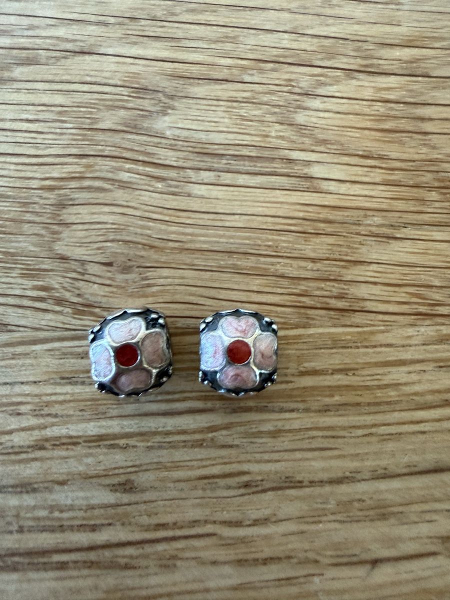 Pandora Armbänder & -reifen: 8 Pandora Charms – Gebraucht aus Zürich von Sven1968 1