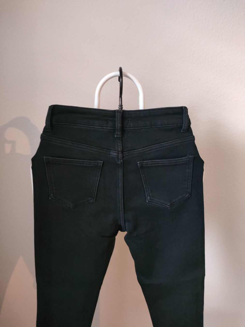 Jeans: Wunderschöne Straight Jeans schwarz – Nuovo (secondo la descrizione) da Dietikon venduto da MJ_Sporting 1