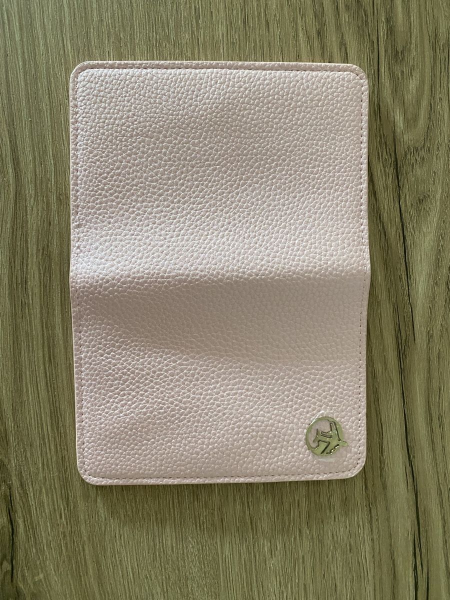 Portamonete: Reisepasshülle / Passport cover / Etui – Nuovo (secondo la descrizione) da Olten venduto da ale_nb2x 3