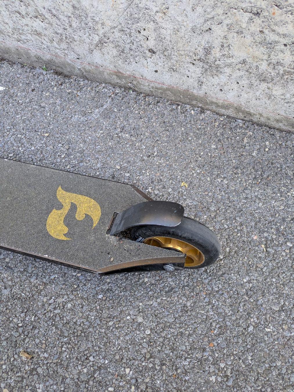 Chilli Kickboard: Scooter Chilli Pro – D'occasion à Thun par Koala5 2