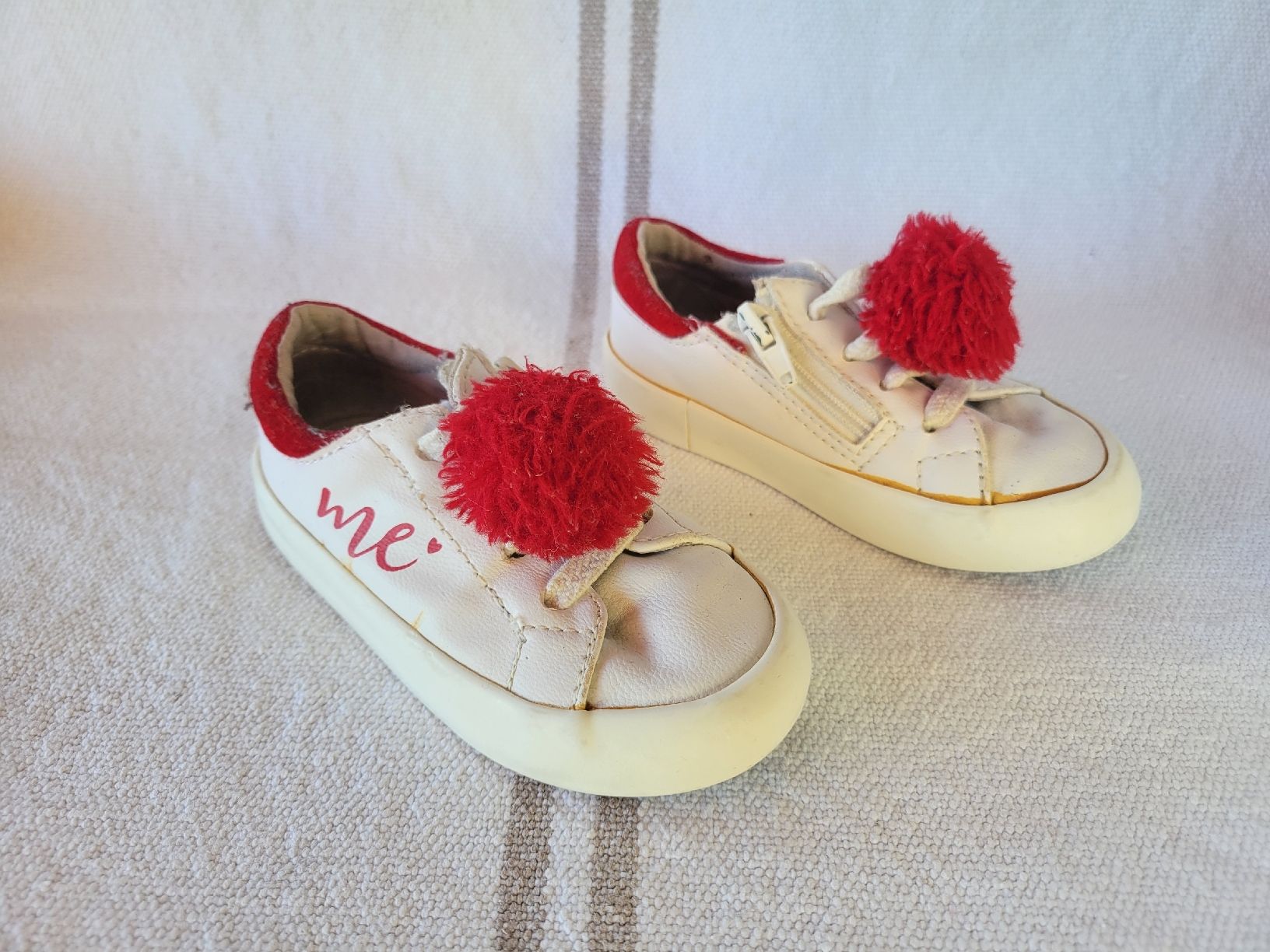 Schuhe für Jungen: Sneakers lefties, taille 21 – Gebraucht aus Neuchâtel von valerizette 1