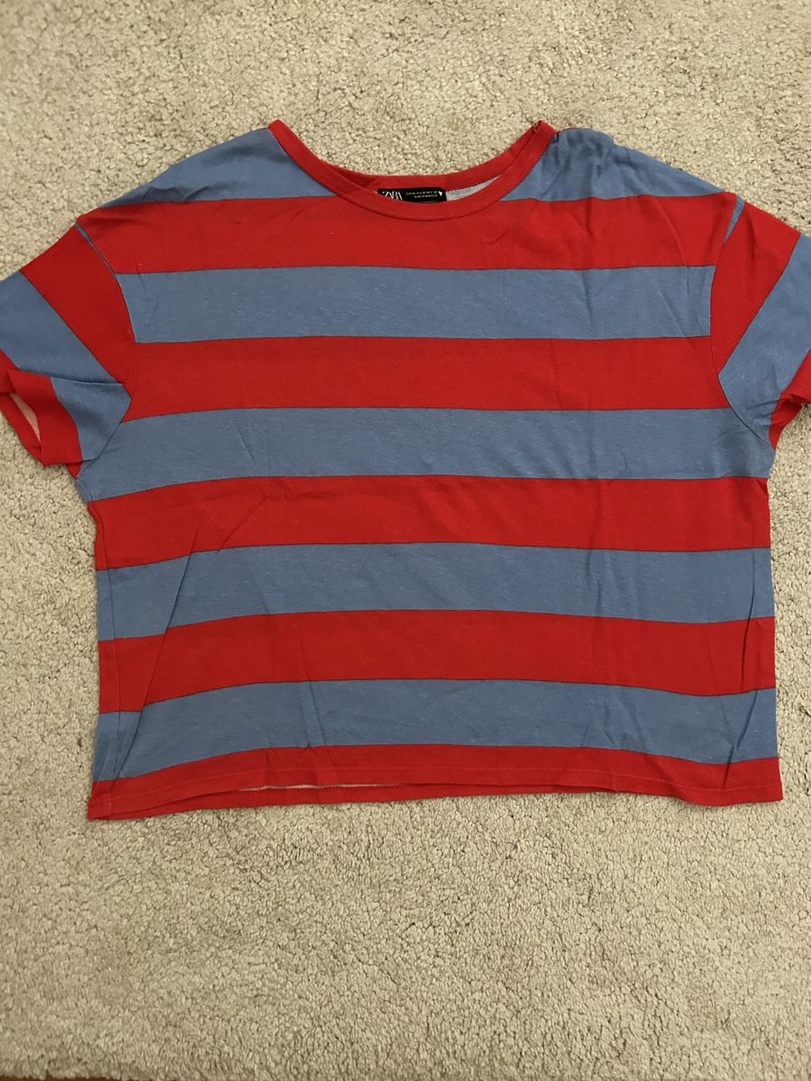 Zara T-Shirts: Zara Shirt – Gebraucht aus Wattwil von mar_q66h
