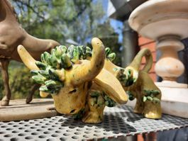 Keramik Stier, Tierfigur, Stil Wiener Keramik