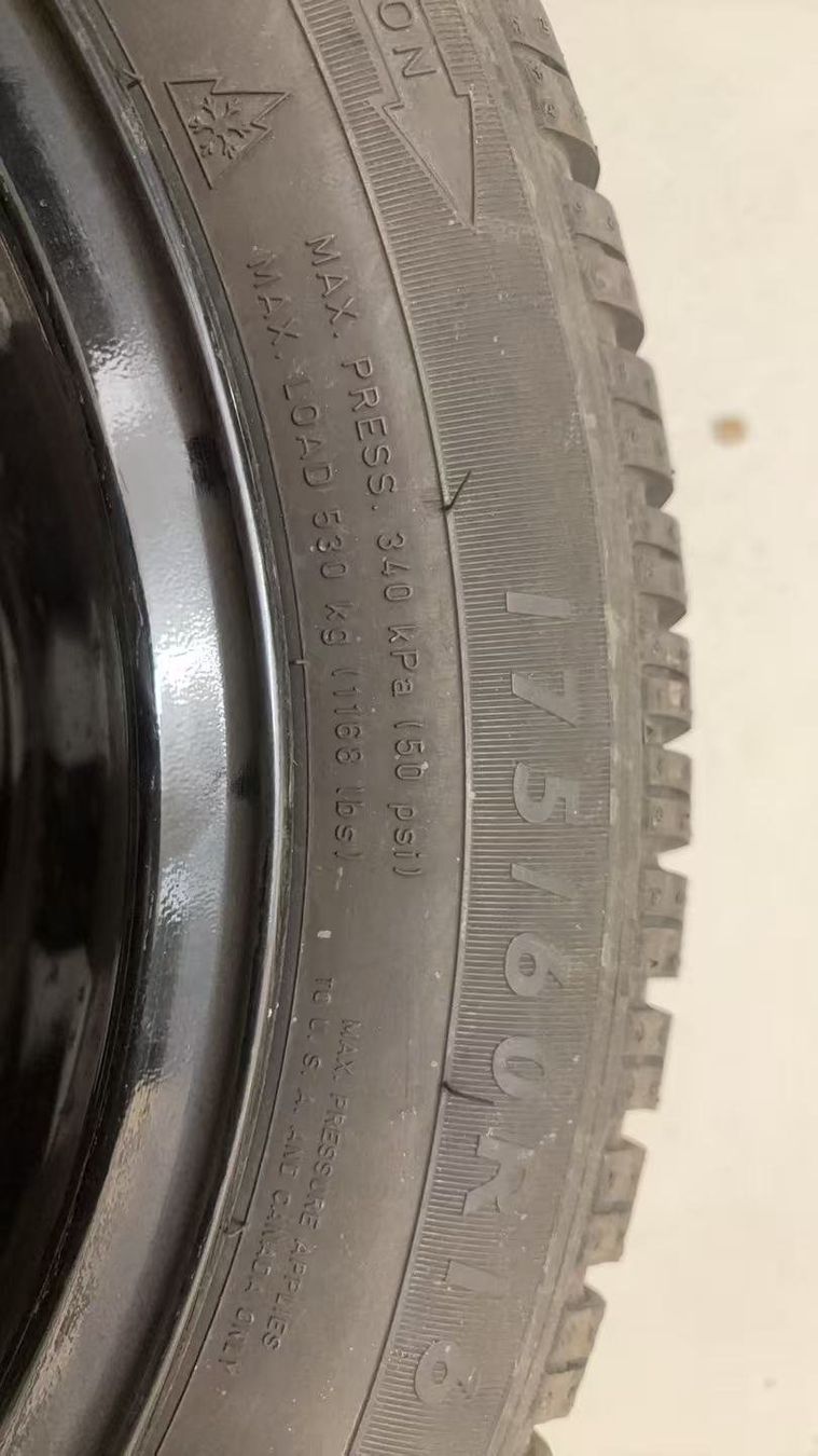 Cooper Pneus & Roues: 4x MINI Cooper Winterkompletträder – D'occasion à Niederweningen par zw4_s78j 9